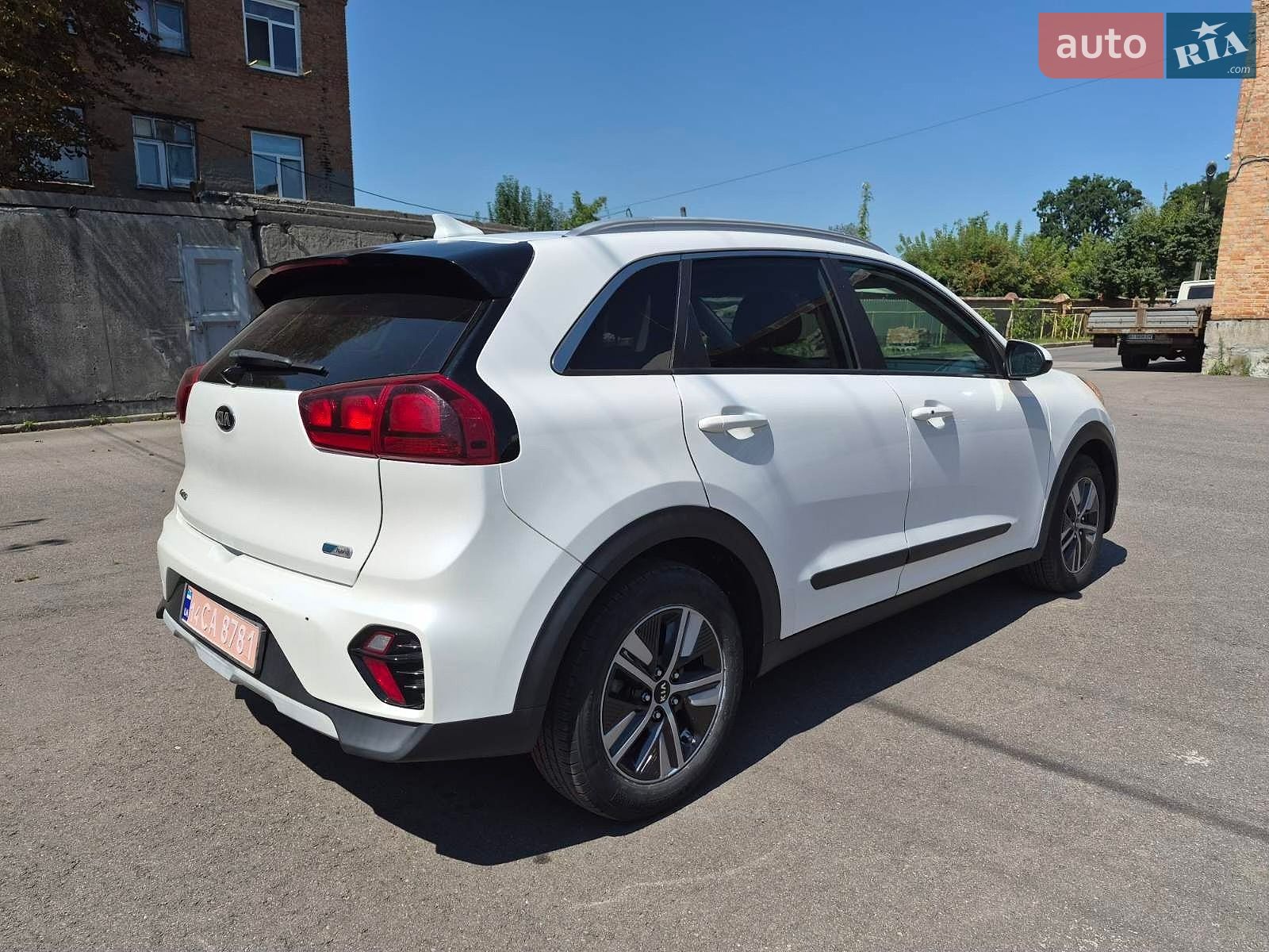 Kia Niro 2020 VIN KNDCB3LC6L5399499 фото оголошення 2 з 10
