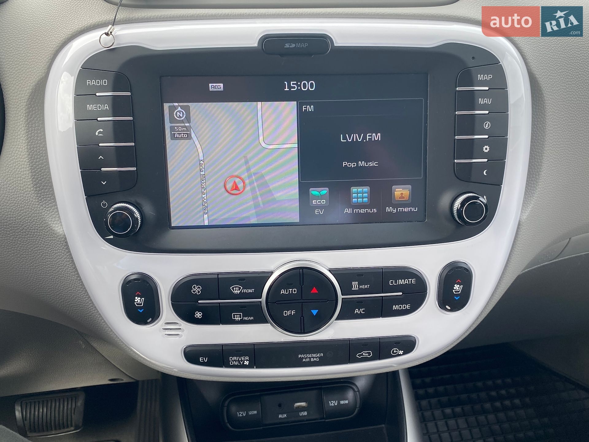 Kia Soul 2018 VIN KNAJX81EFJ7032078 фото оголошення 25 з 37