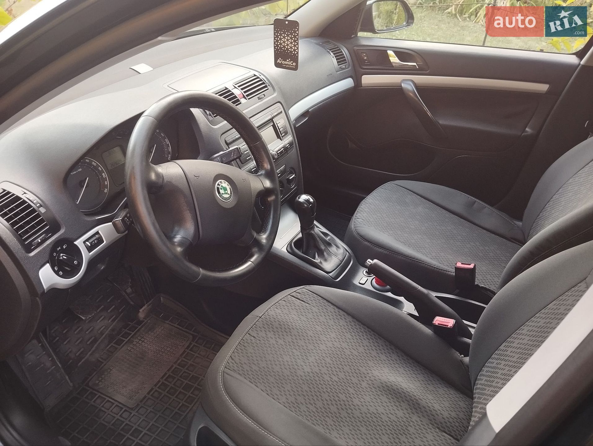 Skoda Octavia 2008 VIN TMBCA41Z88B157550 фото оголошення 12 з 25