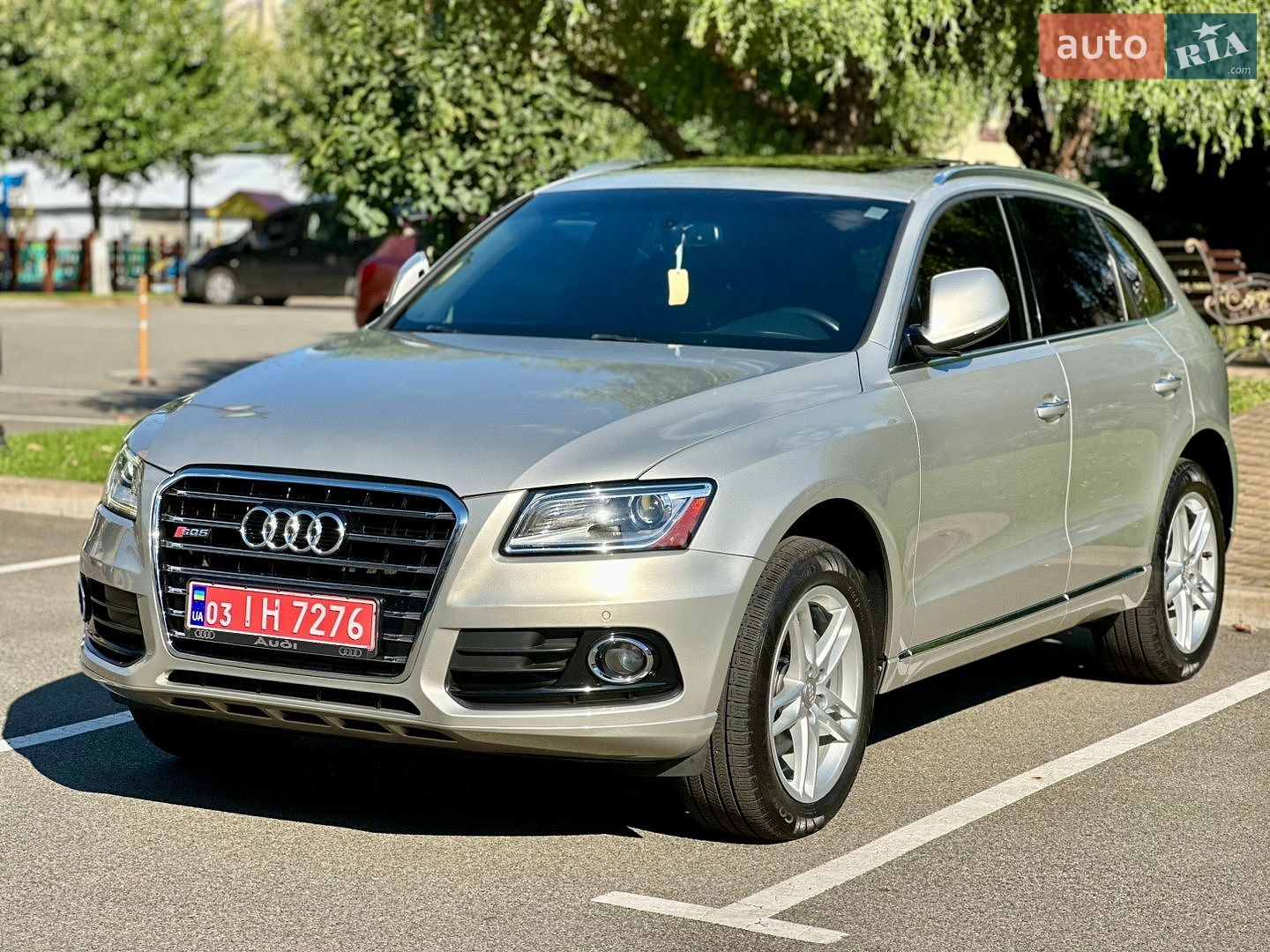 Audi Q5 2017 VIN WA1L2AFP3HA023404 фото оголошення 14 з 71