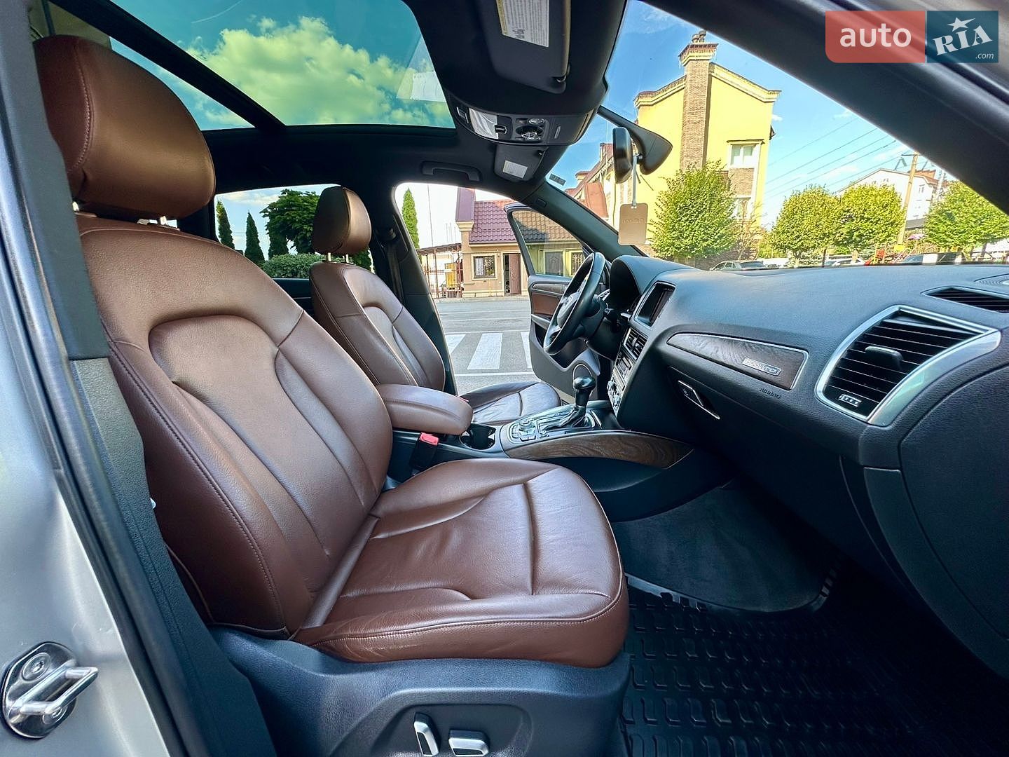 Audi Q5 2017 VIN WA1L2AFP3HA023404 фото оголошення 42 з 71