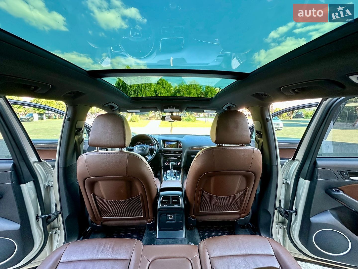 Audi Q5 2017 VIN WA1L2AFP3HA023404 фото оголошення 50 з 71