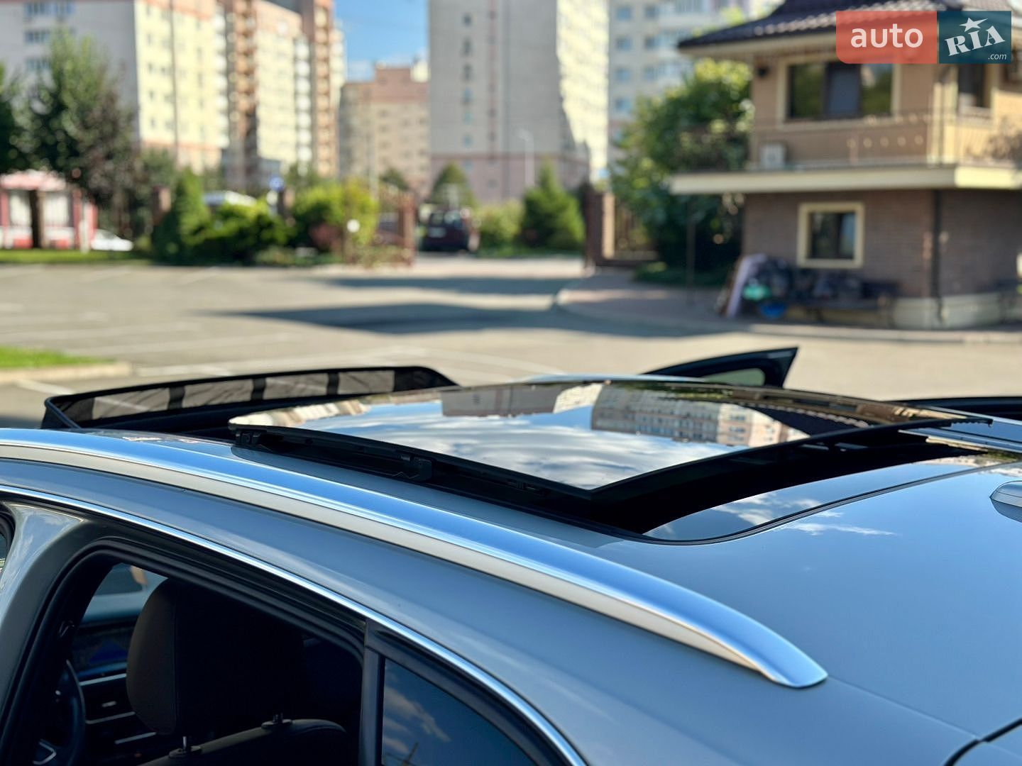 Audi Q5 2017 VIN WA1L2AFP3HA023404 фото оголошення 55 з 71