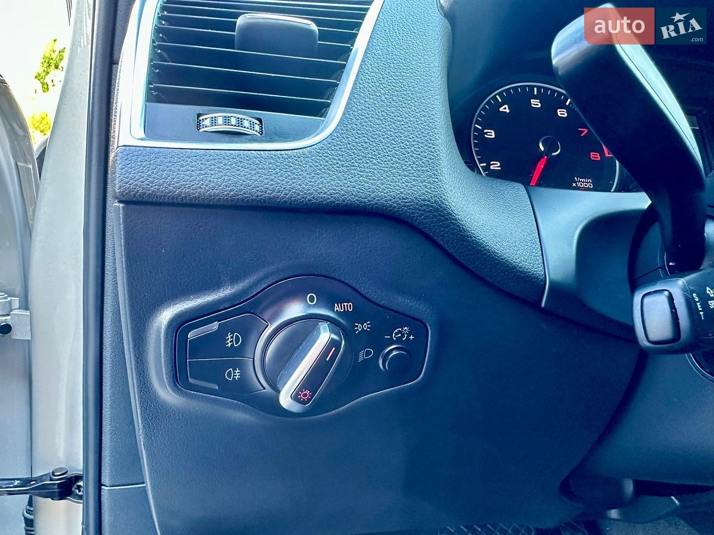 Audi Q5 2017 VIN WA1L2AFP3HA023404 фото оголошення 56 з 71