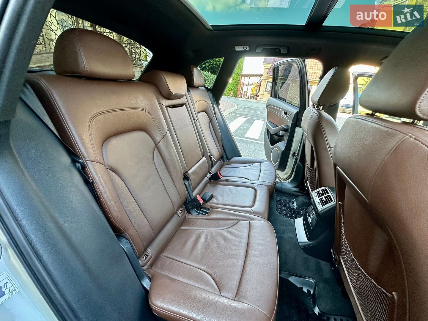 Audi Q5 2017 VIN WA1L2AFP3HA023404 фото оголошення 44 з 71