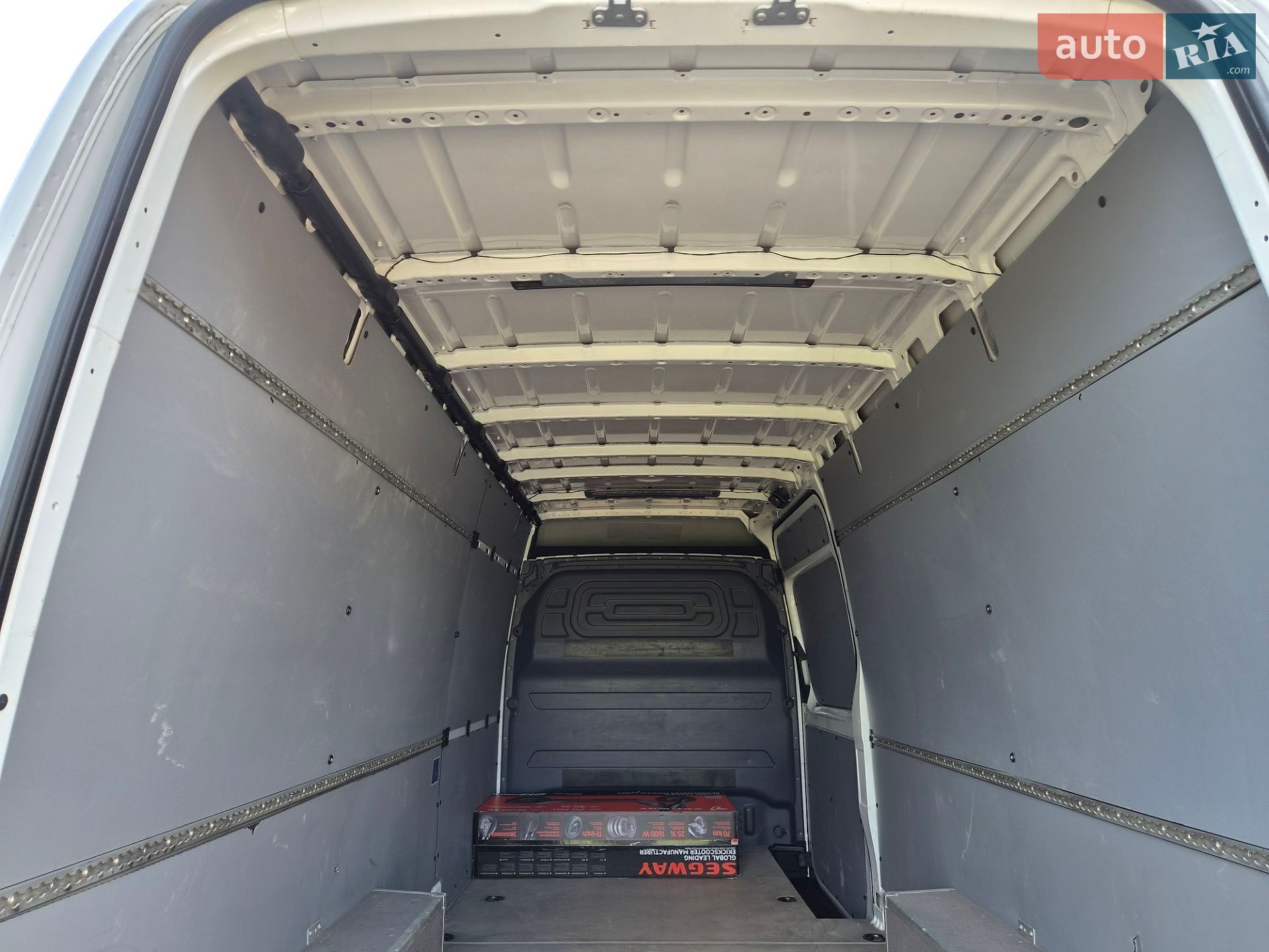 Mercedes-Benz Sprinter 2020 VIN W1V9076351P276333 фото оголошення 32 з 64