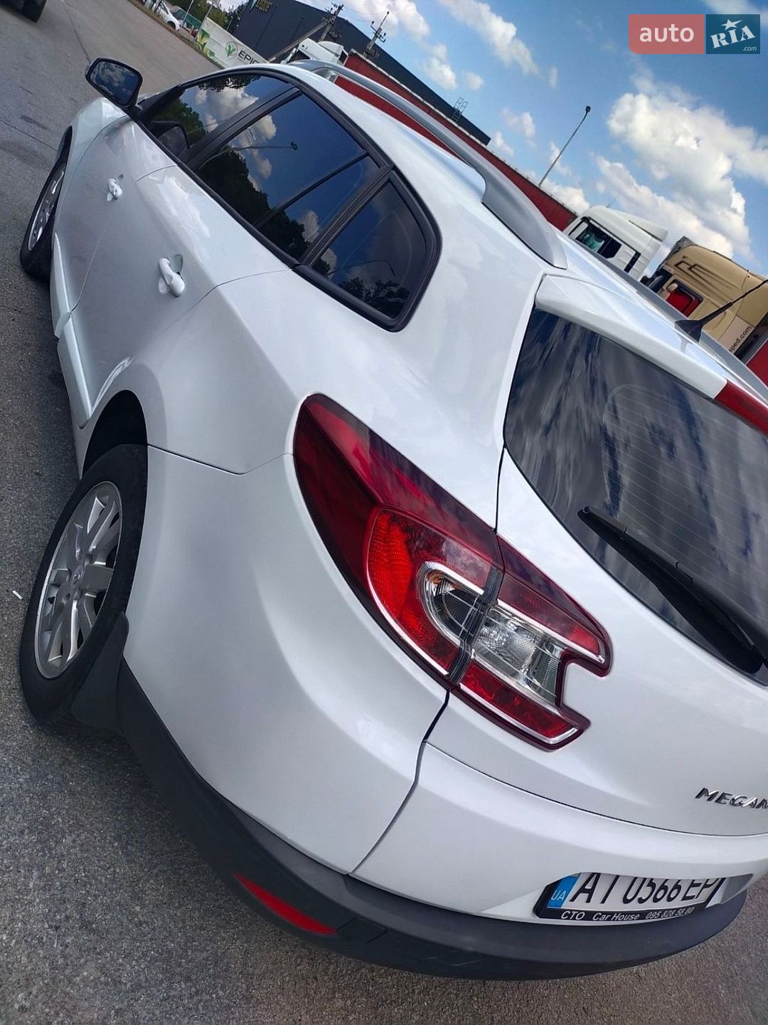 Renault Megane 2014 VIN VF1KZ100650594442 фото оголошення 11 з 13