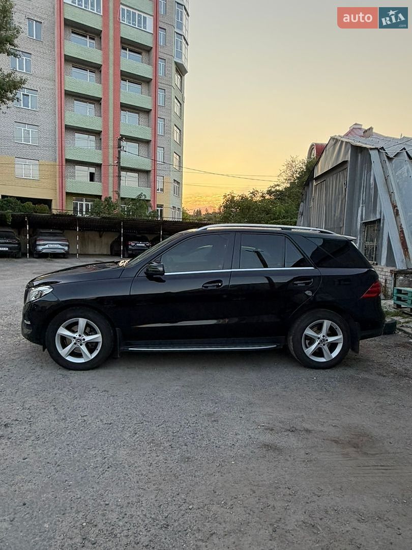Mercedes-Benz GLE-Class 2017 VIN WDC1660041B055084 фото оголошення 3 з 21
