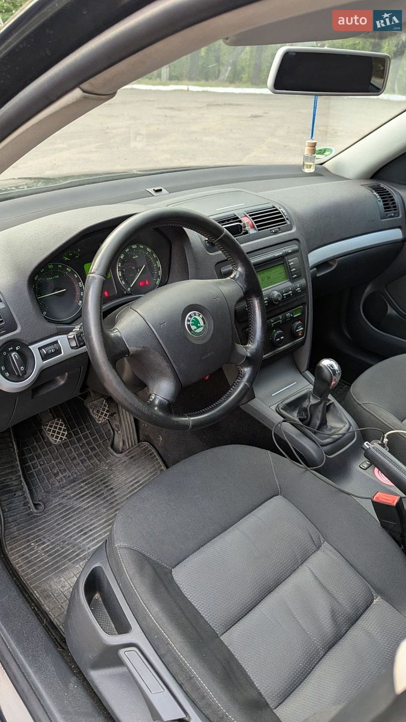 Skoda Octavia 2008 VIN TMBHS61Z982242279 фото оголошення 9 з 17