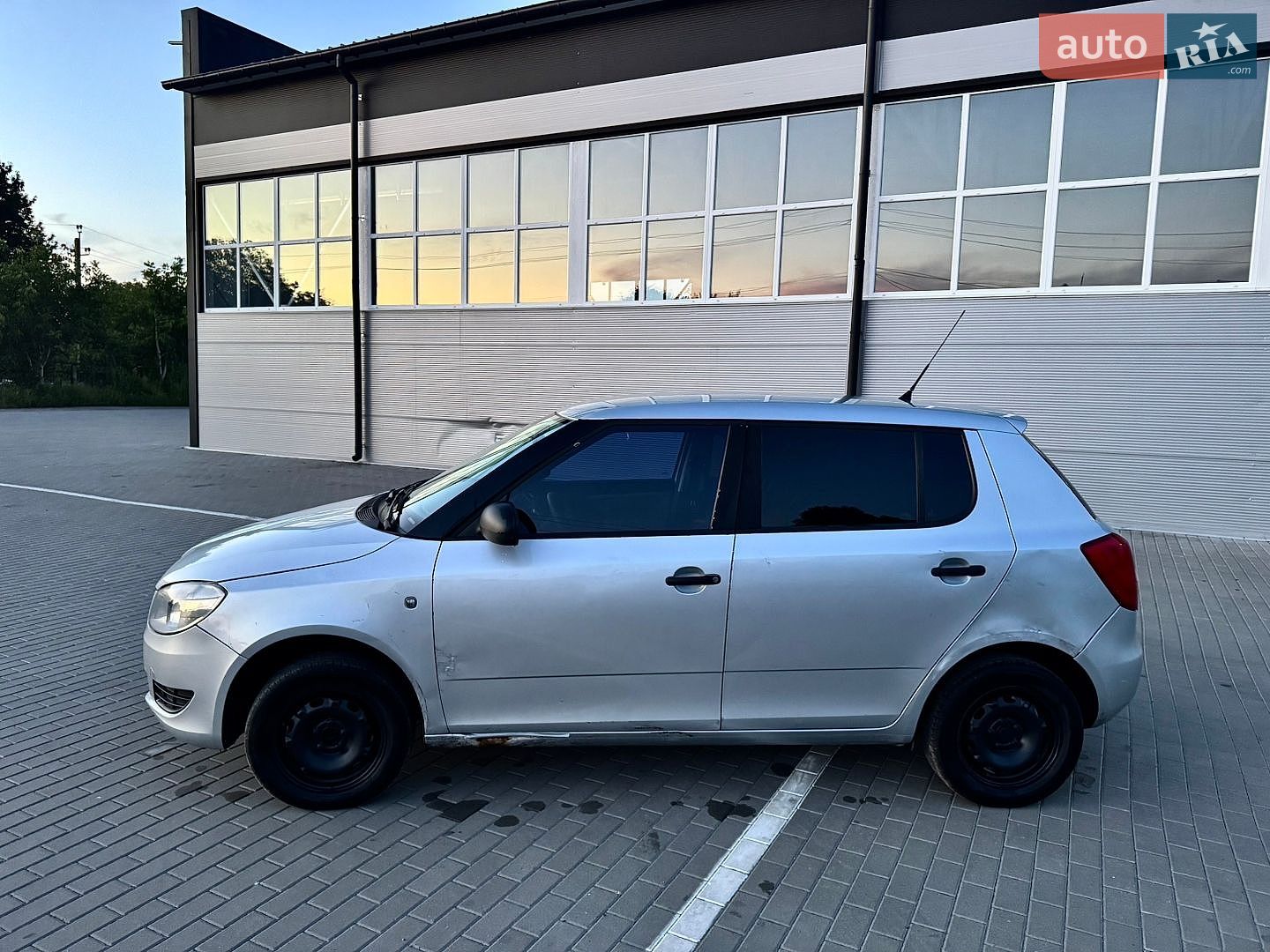 Skoda Fabia 2012 VIN TMBEH15J7CB501983 фото оголошення 3 з 14