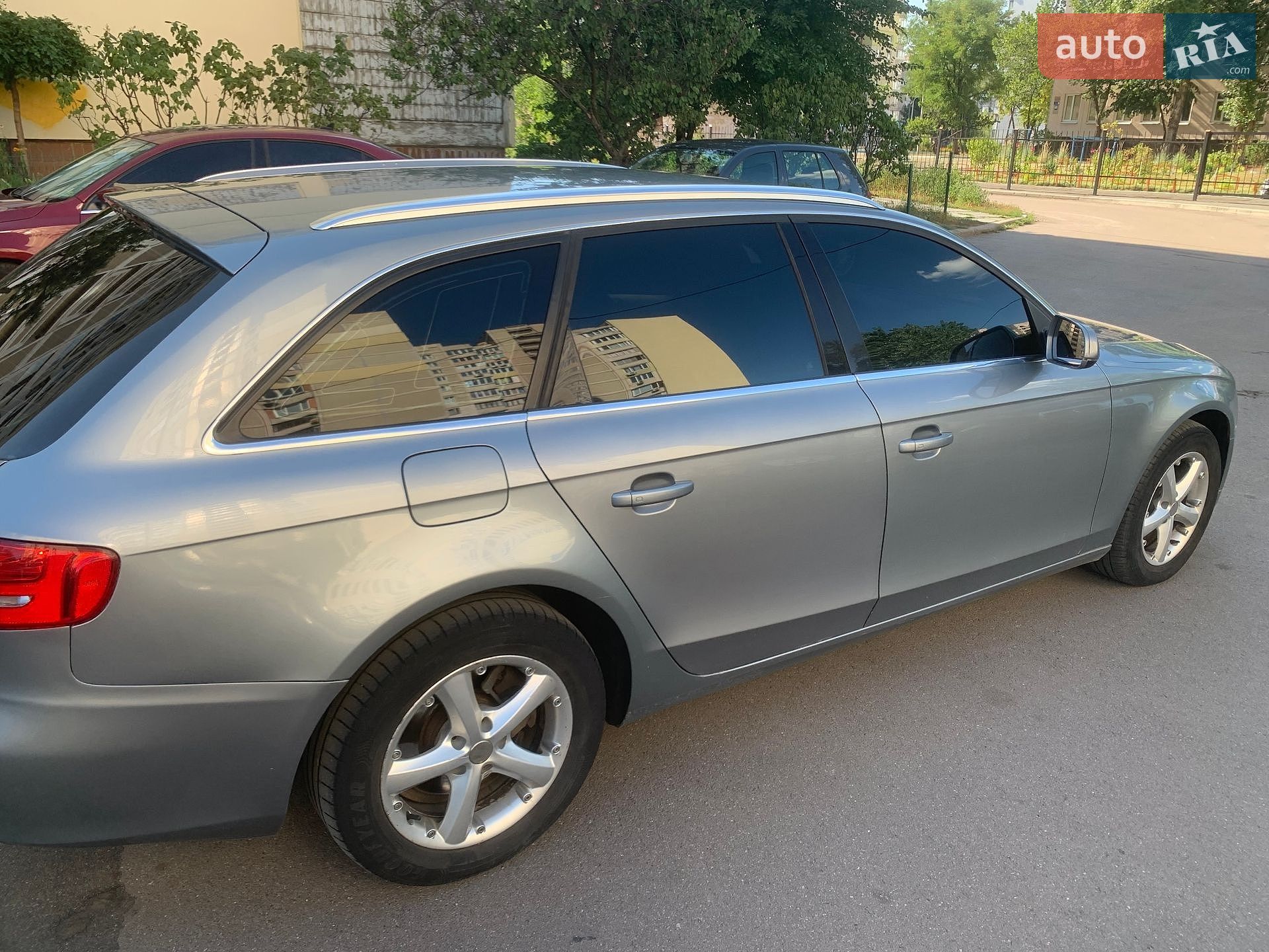 Audi A4 2009 VIN WAUZZZ8K0AA105153 фото оголошення 6 з 17