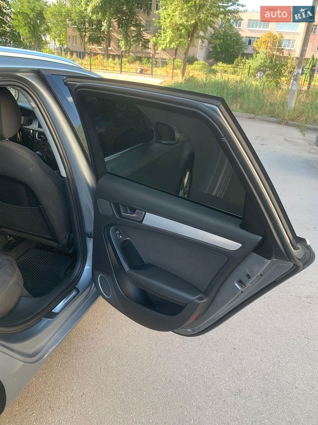 Audi A4 2009 VIN WAUZZZ8K0AA105153 фото оголошення 7 з 17