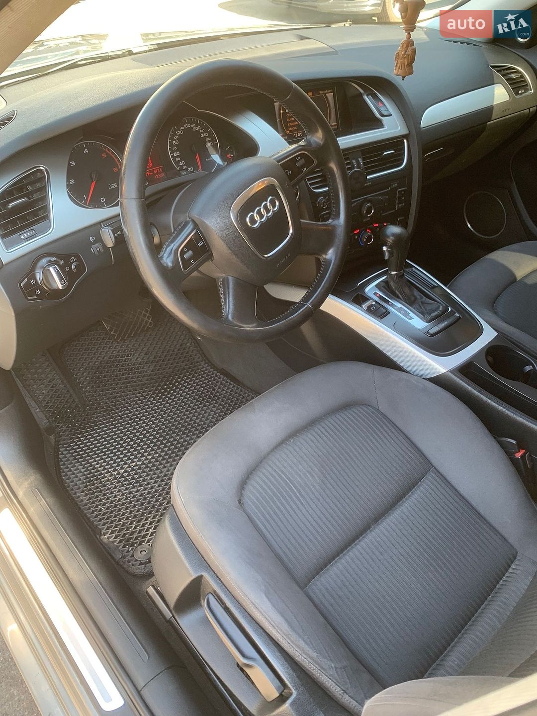 Audi A4 2009 VIN WAUZZZ8K0AA105153 фото оголошення 13 з 17