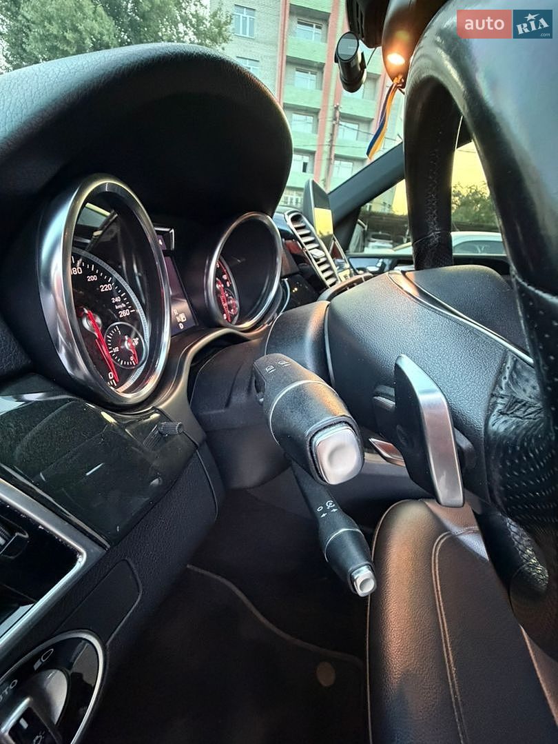 Mercedes-Benz GLE-Class 2017 VIN WDC1660041B055084 фото оголошення 17 з 21