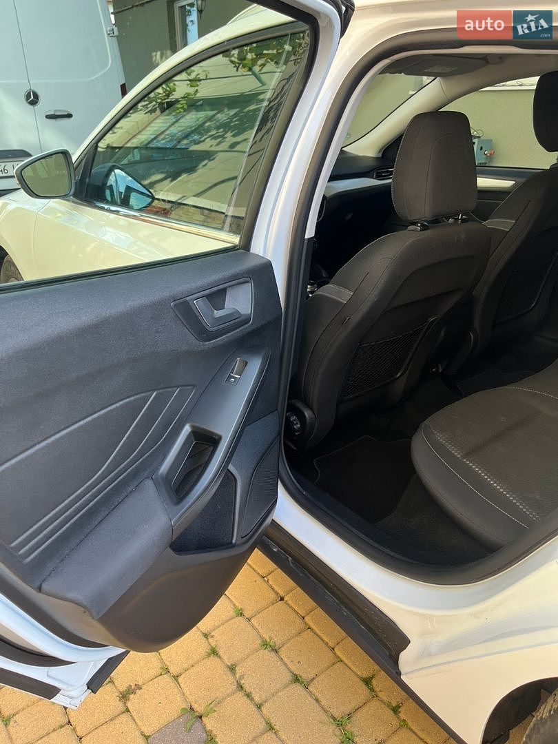 Ford Focus 2020 VIN WF0PXXGCHPLK08749 фото оголошення 7 з 17