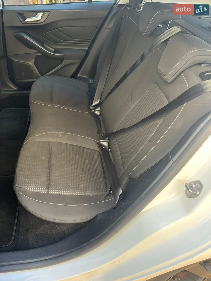 Ford Focus 2020 VIN WF0PXXGCHPLK08749 фото оголошення 10 з 17