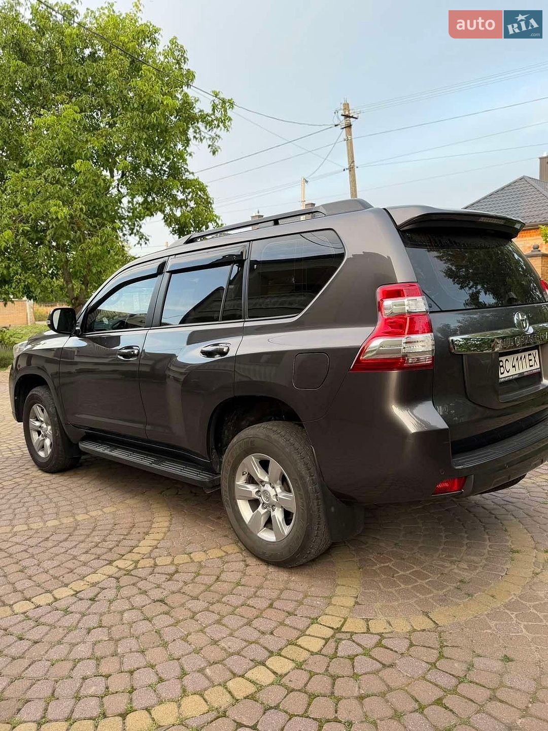 Toyota Land Cruiser Prado 2017 VIN JTEBR3FJ80K061354 фото оголошення 8 з 44