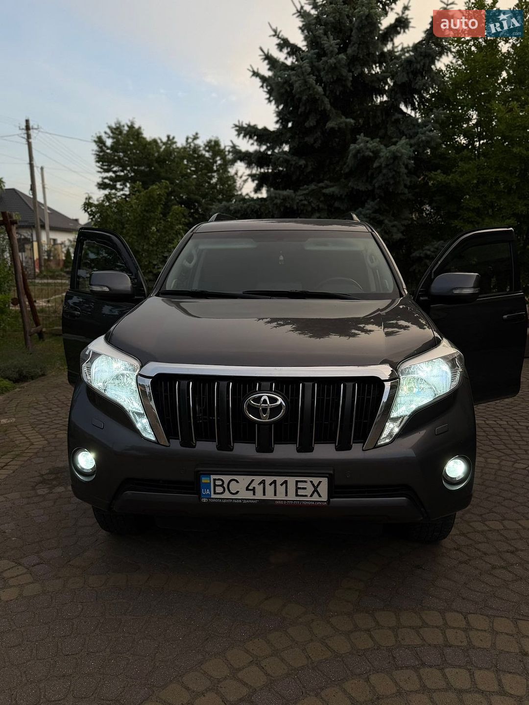 Toyota Land Cruiser Prado 2017 VIN JTEBR3FJ80K061354 фото оголошення 9 з 44