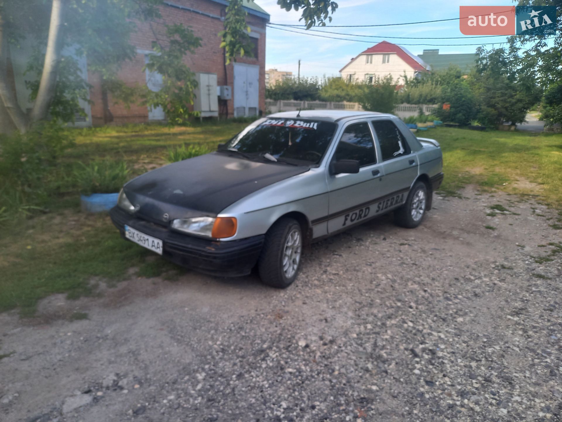Ford Sierra 1989 VIN WF0FXXGBBFKB64665 фото оголошення 2 з 6
