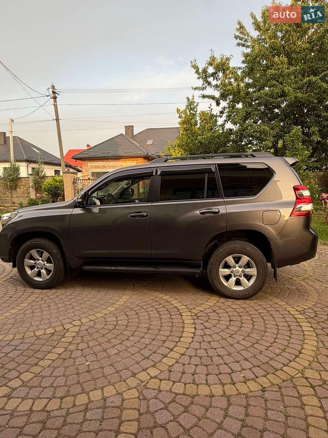 Toyota Land Cruiser Prado 2017 VIN JTEBR3FJ80K061354 фото оголошення 30 з 44