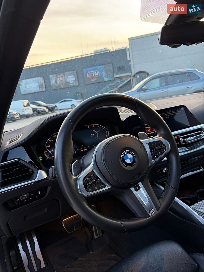 BMW 3 Series 2019 VIN WBA5U7C09LFH63991 фото оголошення 2 з 15