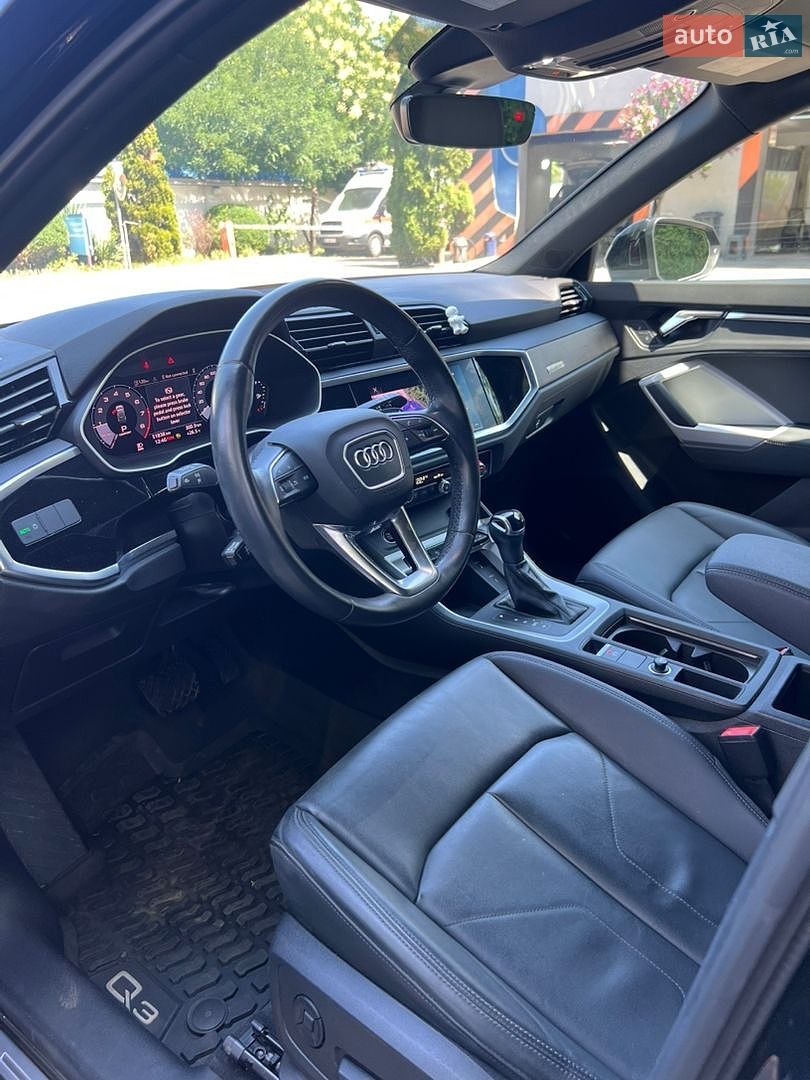 Audi Q3 2021 VIN WA1DECF35N1022142 фото оголошення 15 з 23