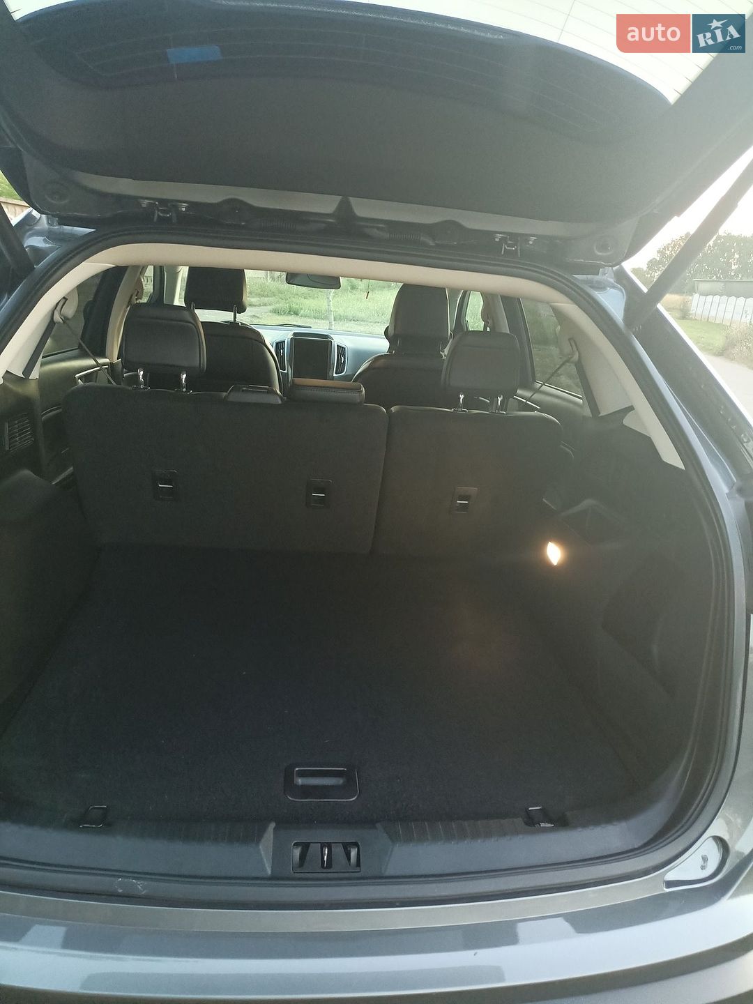 Ford Edge 2024 VIN 2FMPK4J99RBB04992 фото оголошення 16 з 56