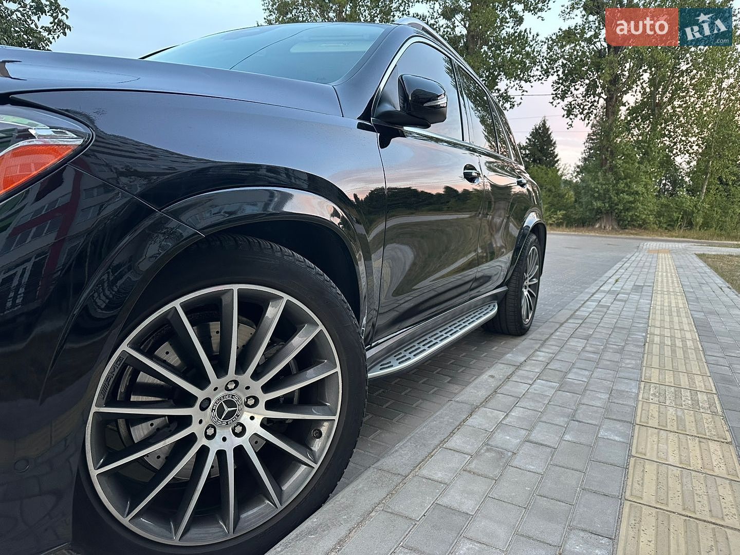 Mercedes-Benz GLE-Class 2023 VIN 4JGFB4GB7RB077447 фото оголошення 2 з 25