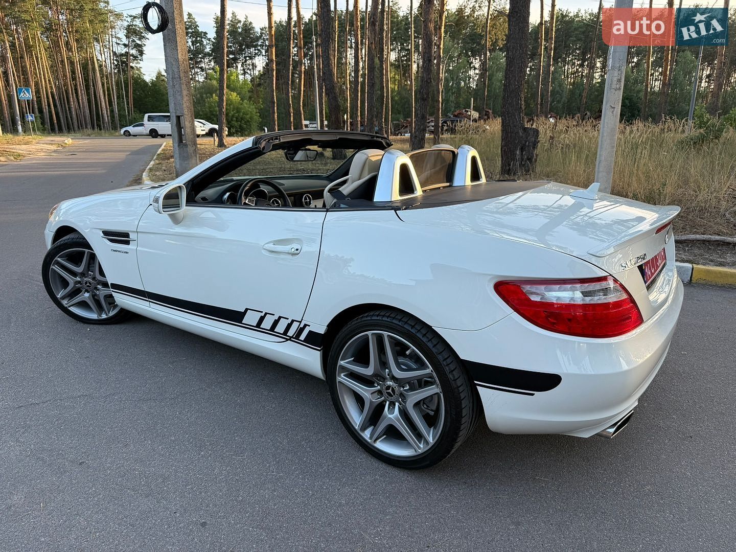 Mercedes-Benz SLK-Class 2012 VIN WDDPK4HA2DF050016 фото оголошення 26 з 35