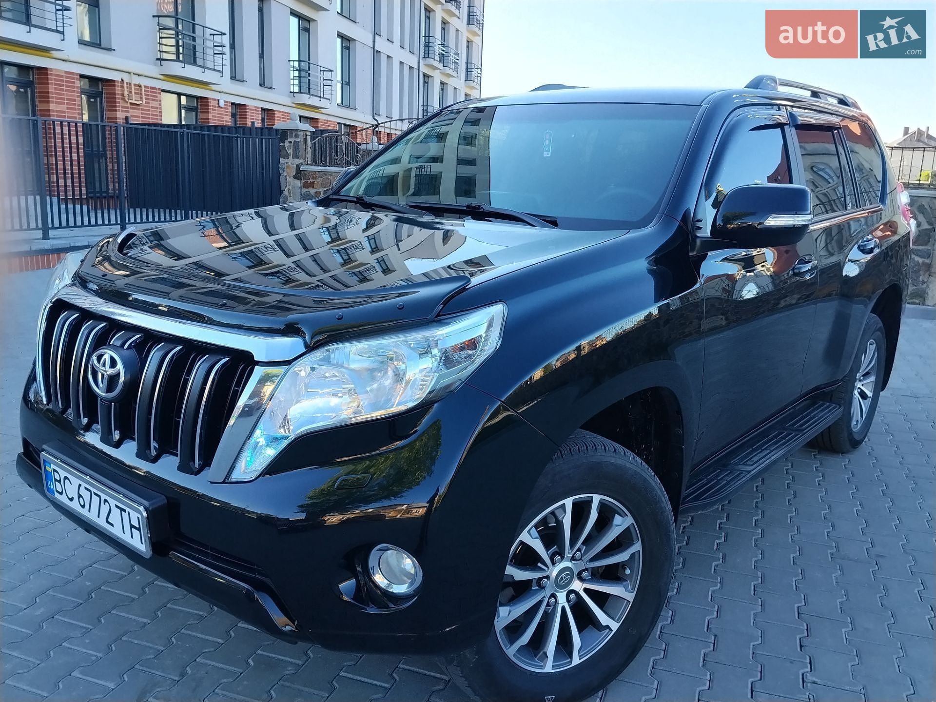 Toyota Land Cruiser Prado 2017 VIN JTEBX3FJ205104493 фото оголошення 12 з 27