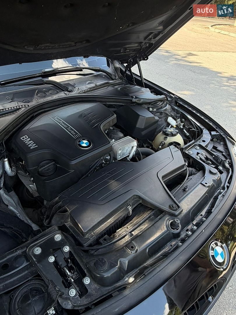 BMW 3 Series 2015 VIN WBA3A5G5XFNS84920 фото оголошення 19 з 24