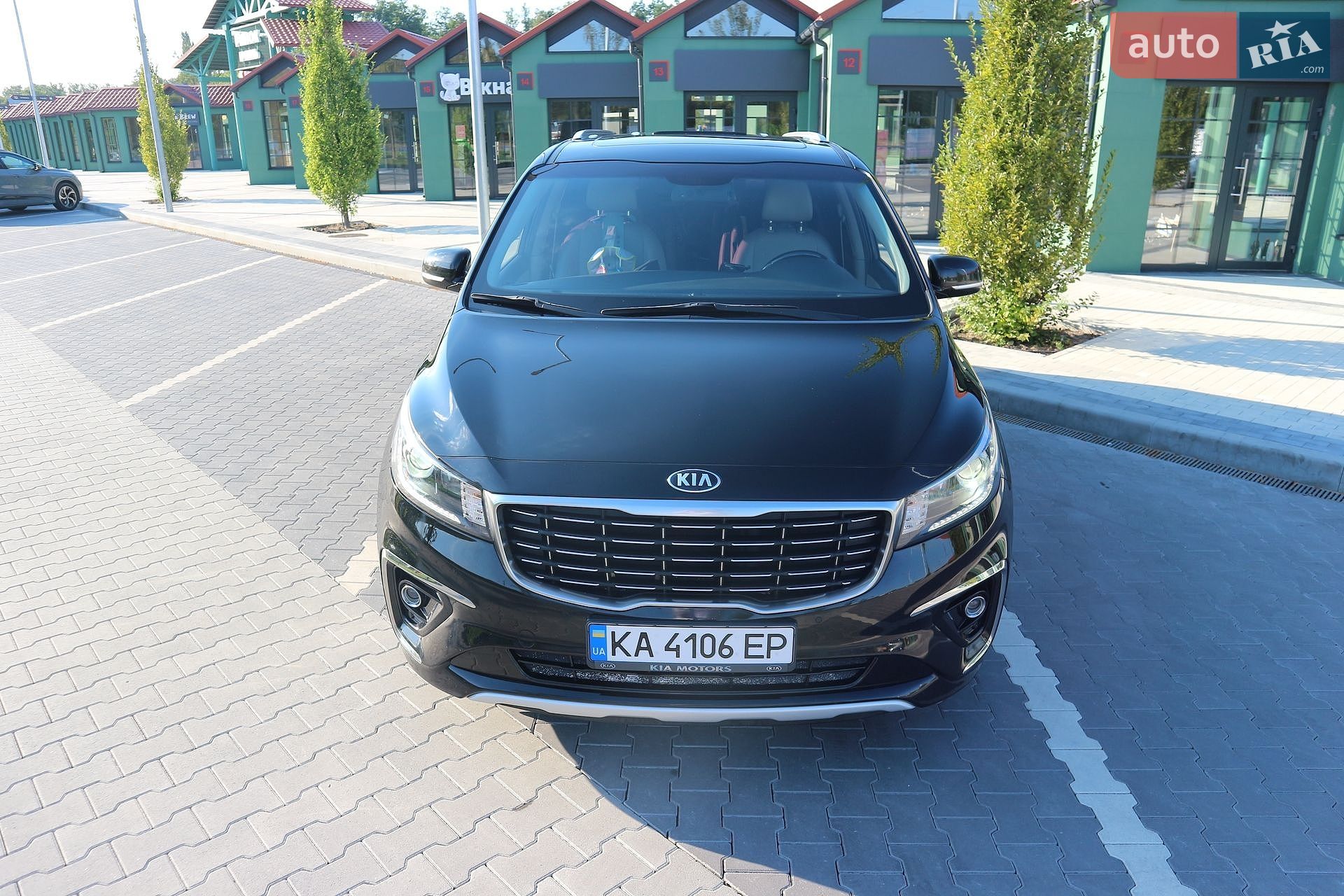 Kia Carnival 2019 VIN KNAMC81ABLS619686 фото оголошення 2 з 48