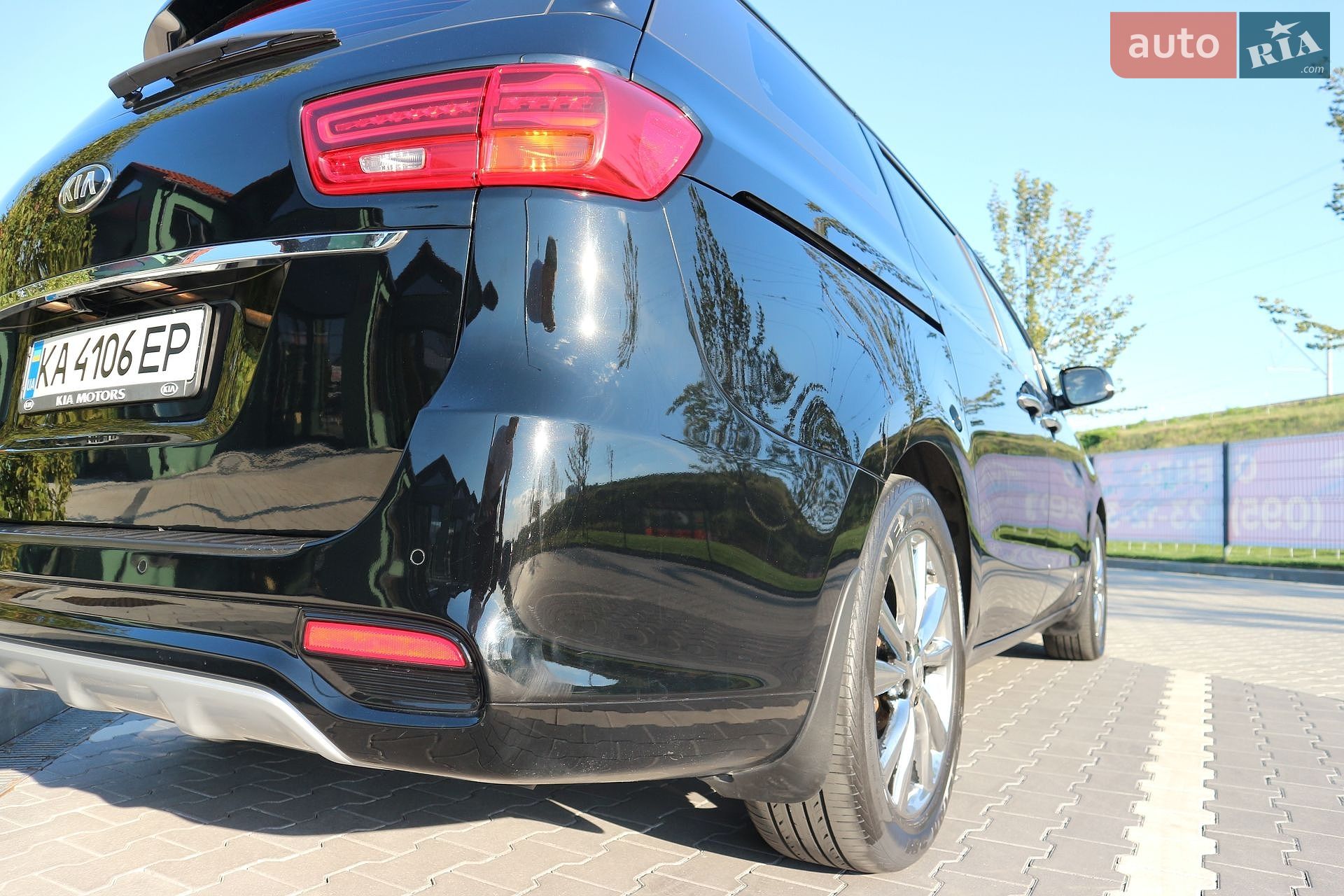 Kia Carnival 2019 VIN KNAMC81ABLS619686 фото оголошення 11 з 48