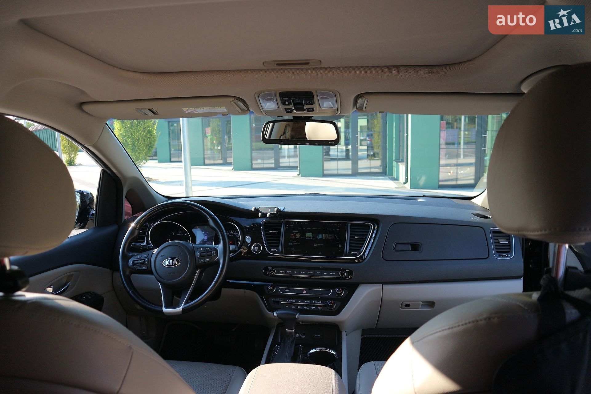 Kia Carnival 2019 VIN KNAMC81ABLS619686 фото оголошення 27 з 48