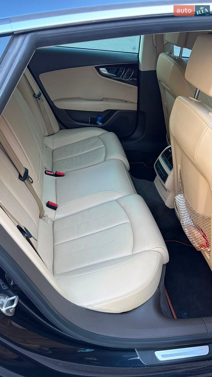 Audi A7 Sportback 2014 VIN WAUWGAFC8EN149583 фото оголошення 11 з 12