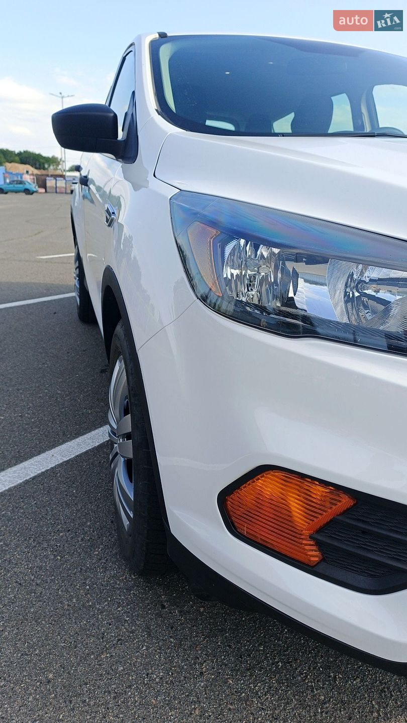 Ford Escape 2018 VIN 1FMCU0F73JUC78533 фото оголошення 9 з 20