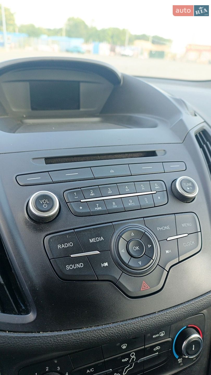 Ford Escape 2018 VIN 1FMCU0F73JUC78533 фото оголошення 17 з 20