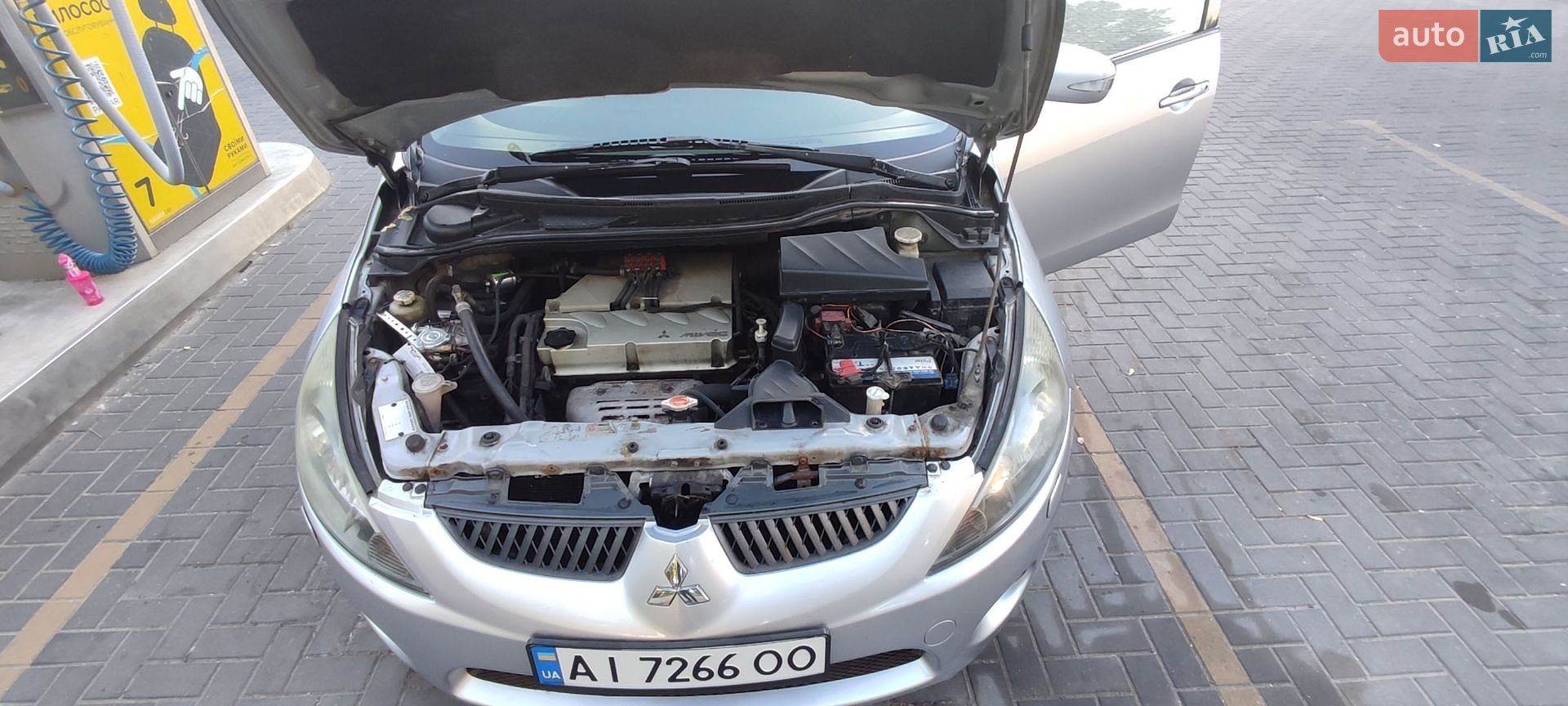 MITSUBISHI GRANDIS 2006 VIN JMBLRNA4W6Z003159 фото оголошення 5 з 14