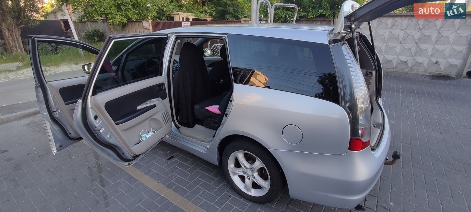 MITSUBISHI GRANDIS 2006 VIN JMBLRNA4W6Z003159 фото оголошення 9 з 14