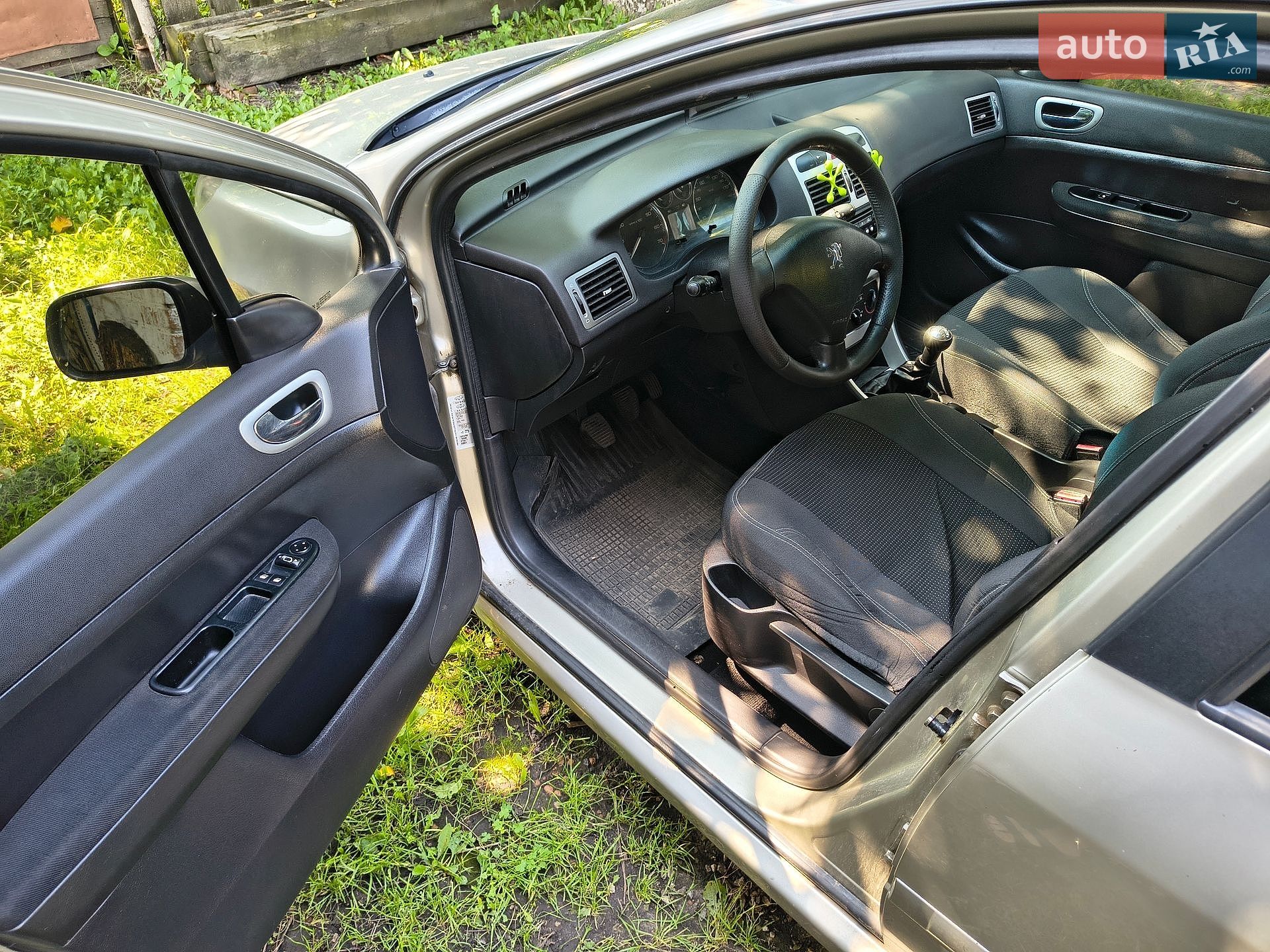 Peugeot 307 2006 VIN VF33CRFJC84641347 фото оголошення 4 з 18