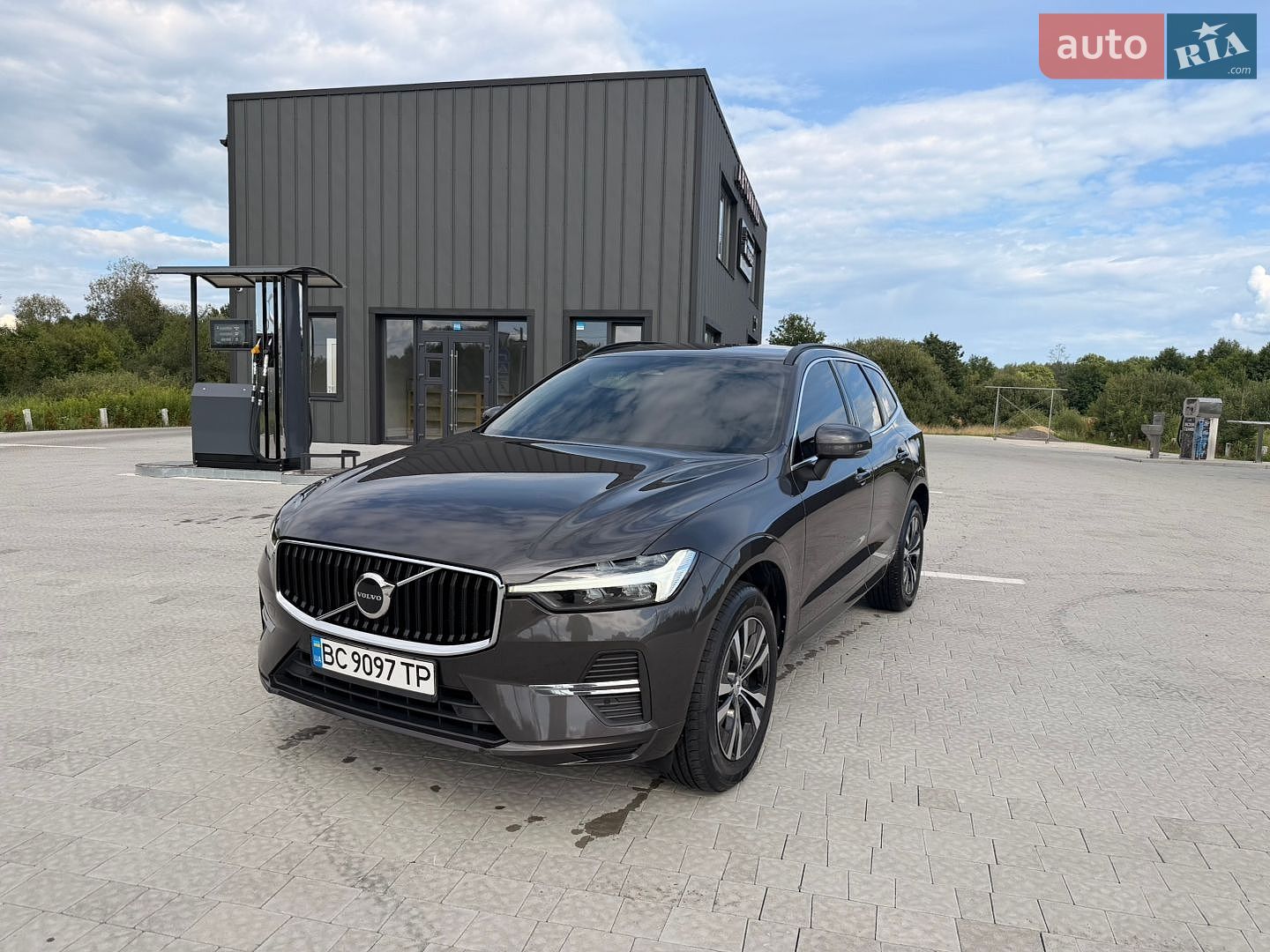 Volvo XC60 2021 VIN YV1UZK5VDN1901207 фото оголошення 5 з 27