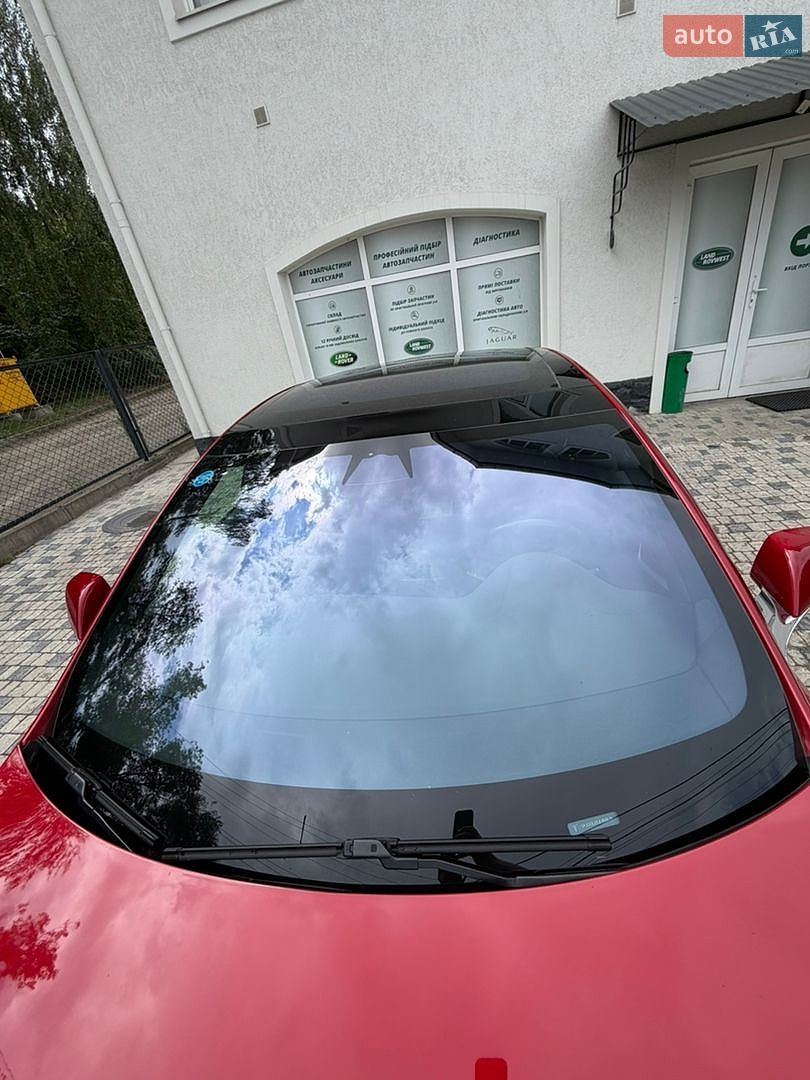 Tesla Model S 2018 VIN 5YJSA1E2XJF260074 фото оголошення 3 з 31