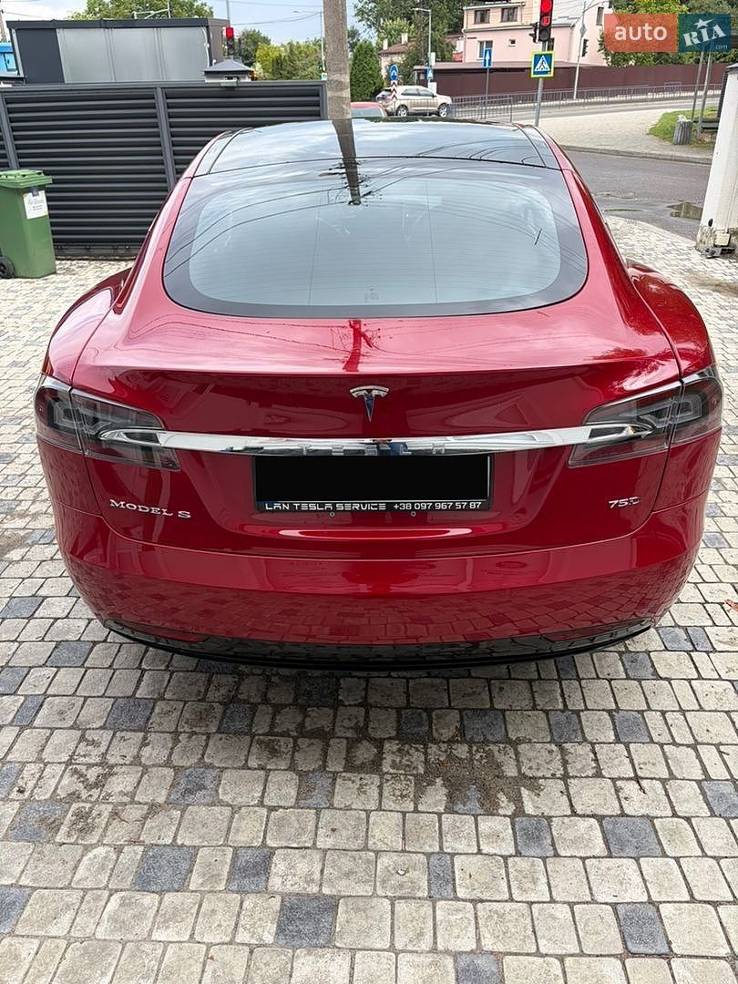 Tesla Model S 2018 VIN 5YJSA1E2XJF260074 фото оголошення 9 з 31
