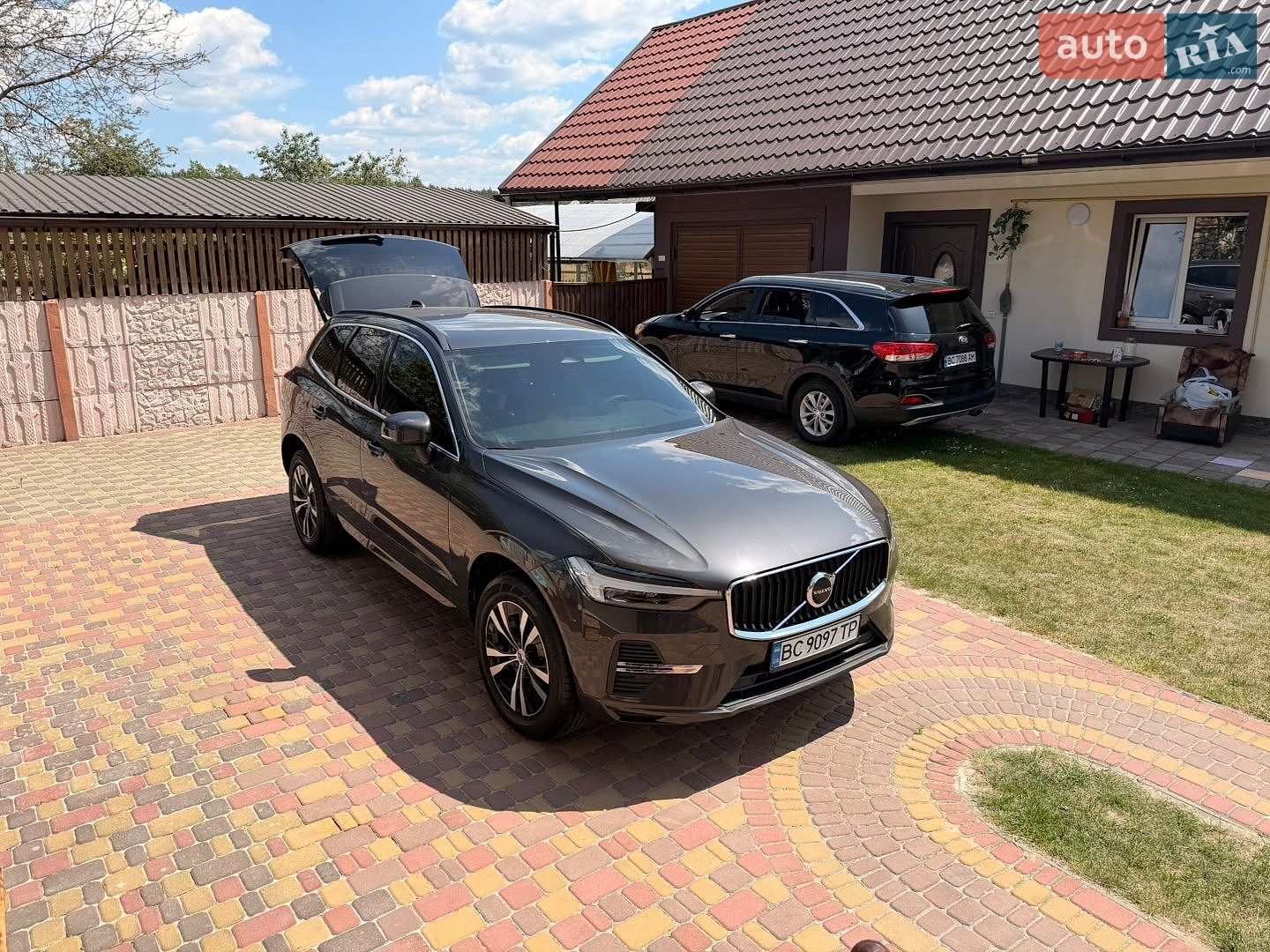 Volvo XC60 2021 VIN YV1UZK5VDN1901207 фото оголошення 7 з 27