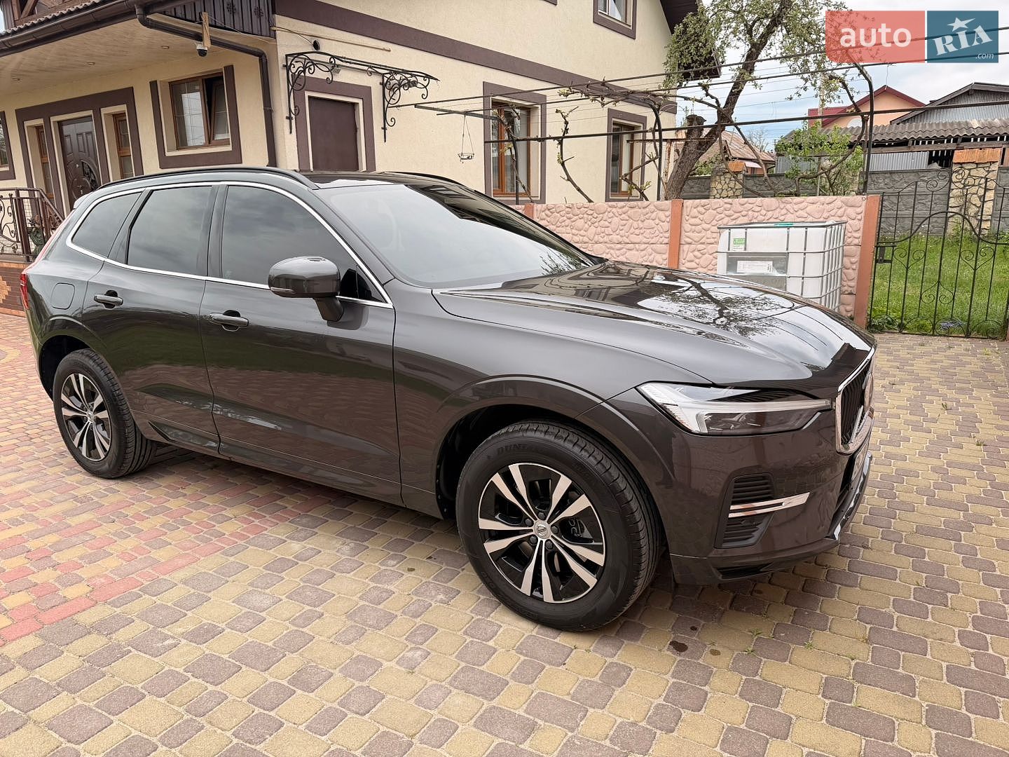 Volvo XC60 2021 VIN YV1UZK5VDN1901207 фото оголошення 12 з 27