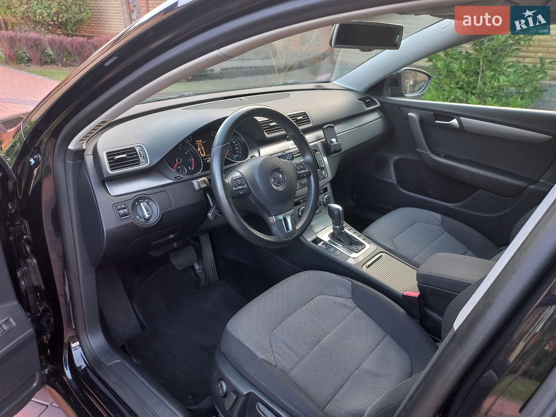 Volkswagen Passat 2014 VIN WVWZZZ3CZFE028718 фото оголошення 24 з 42