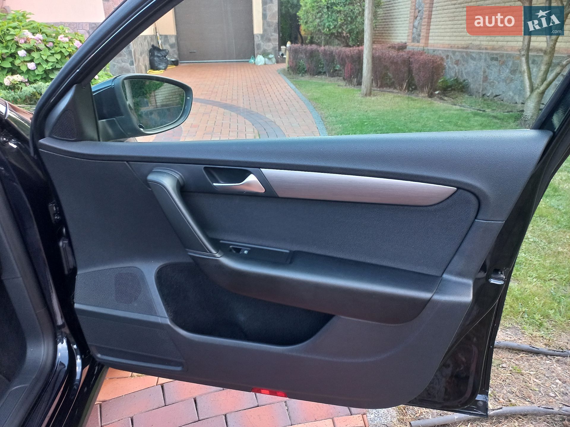 Volkswagen Passat 2014 VIN WVWZZZ3CZFE028718 фото оголошення 29 з 42