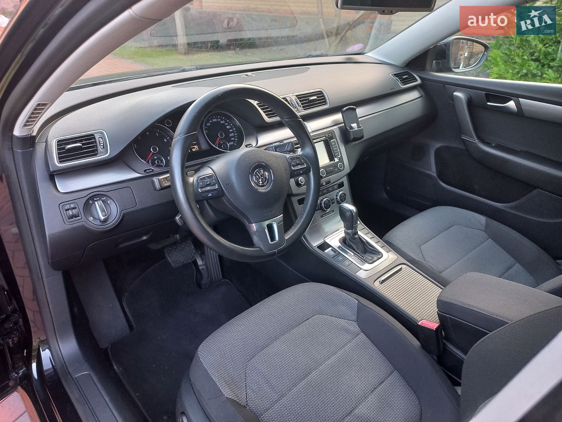 Volkswagen Passat 2014 VIN WVWZZZ3CZFE028718 фото оголошення 32 з 42