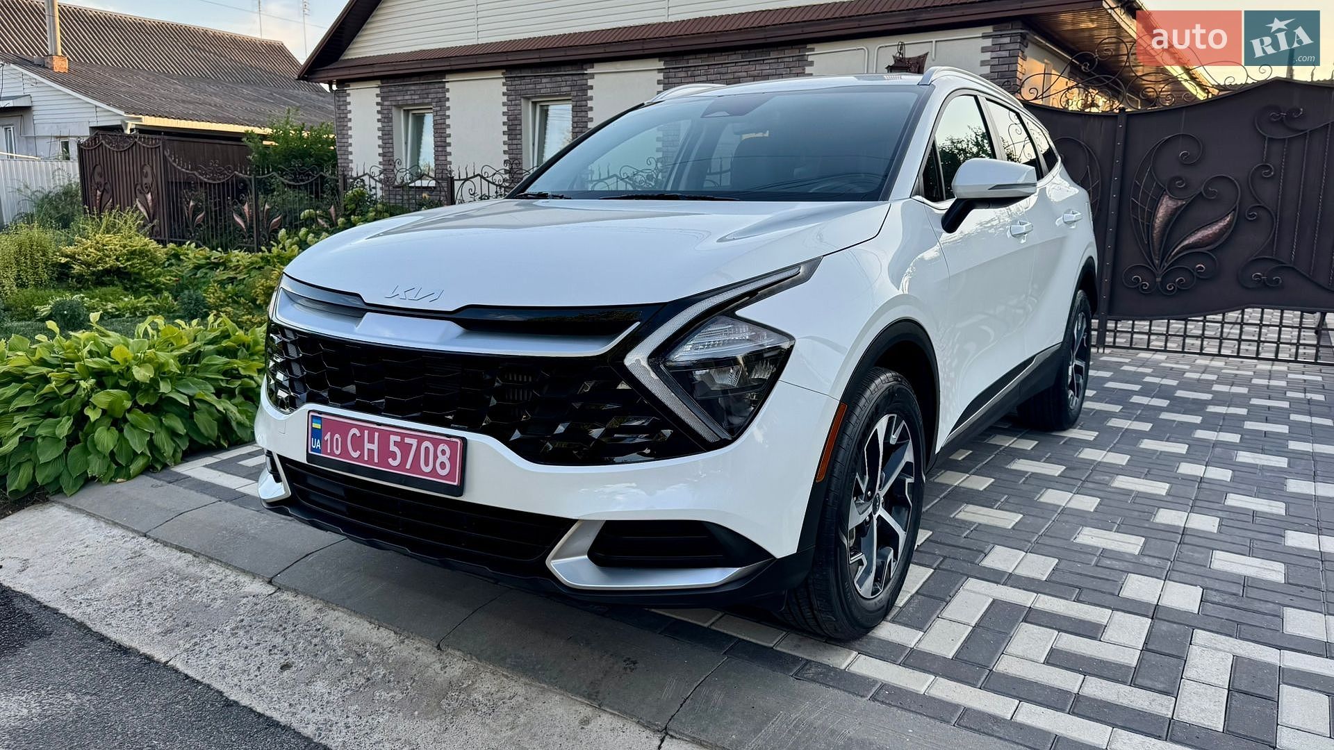 Kia Sportage 2023 VIN KNDPVCAG7P7081139 фото оголошення 12 з 62