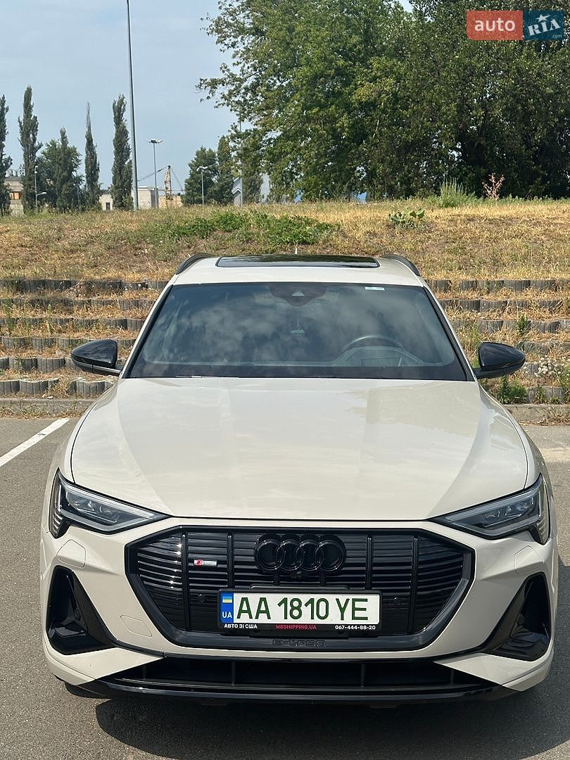 Audi e-tron 2021 VIN WA1VABGE8NB009289 фото оголошення 8 з 73